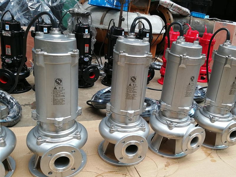 Центробежный погружной канализационный насос